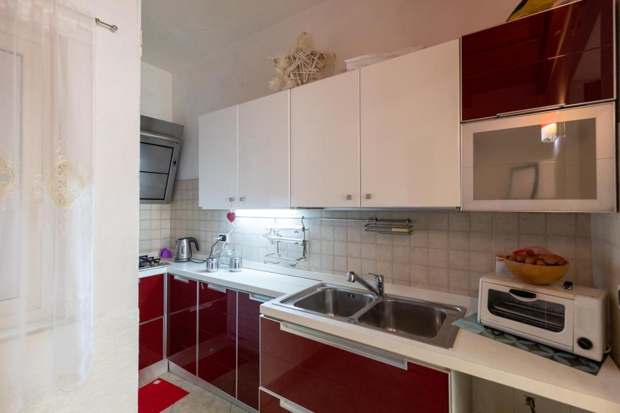 Apartment With Sea View With 2 Lifts Above Montesanto! Neapol Zewnętrze zdjęcie