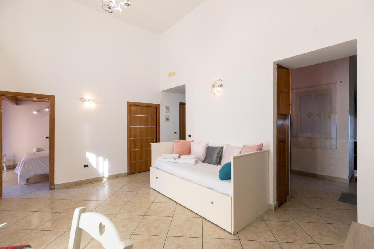 Apartment With Sea View With 2 Lifts Above Montesanto! Neapol Zewnętrze zdjęcie