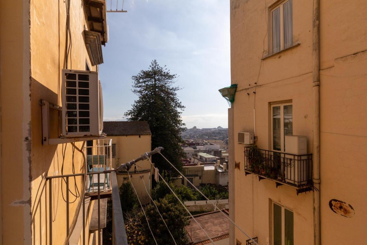 Apartment With Sea View With 2 Lifts Above Montesanto! Neapol Zewnętrze zdjęcie